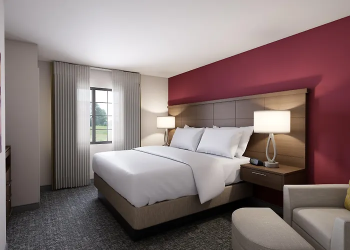 Hotel Staybridge - - Biltmore Area By Ihg